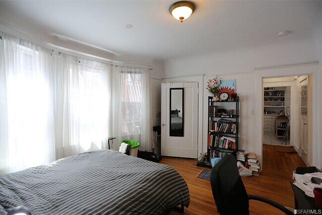 1219 Taylor St in San Francisco, CA - Building Photo - Building Photo