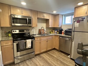 395 Washington St, Unit B in Somerville, MA - Building Photo - Building Photo