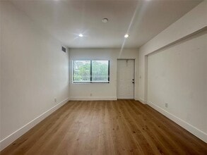 1230 S Federal Hwy in Lake Worth Beach, FL - Building Photo - Building Photo