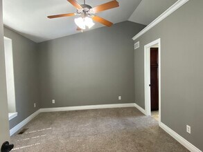 5324 S Ellis St in Wichita, KS - Building Photo - Building Photo