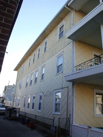 146 E Spencer St in Wildwood, NJ - Building Photo - Building Photo