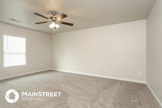 3800 Bellingham Ct, Unit Standard in Greensboro, NC - Foto de edificio - Building Photo