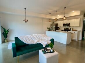 3310 Stoneway Ct, Unit 1 in Champaign, IL - Building Photo - Building Photo