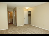 Knollwood Apartments photo'