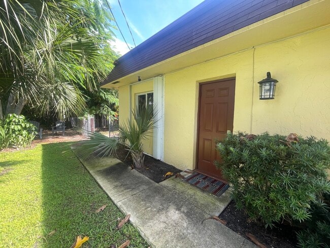 property at 803 NE 2nd Ave
