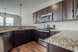 142 Eagle Meadow Dr in Brock, TX - Building Photo - Building Photo