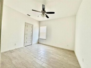 11 N 58th St in McAllen, TX - Building Photo - Building Photo