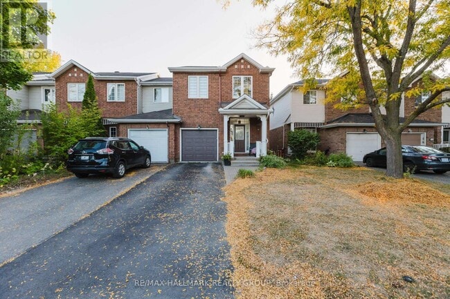 property at 584 Wild Shore Cres