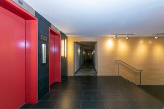 Chopin in Montréal, QC - Building Photo - Building Photo