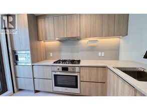 6258 Oak St in Vancouver, BC - Building Photo - Building Photo