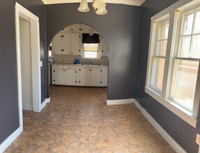 1218 Delaware in Perry, OK - Building Photo - Building Photo