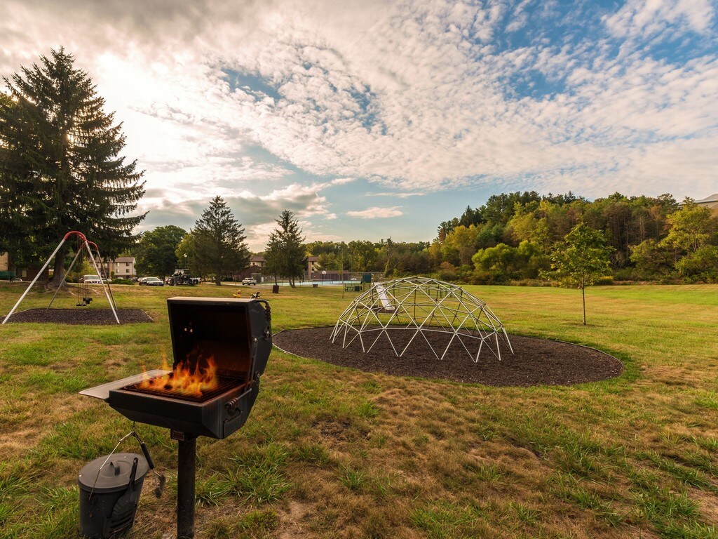 Pikeview Manor Apartments Beckley, WV Apartments