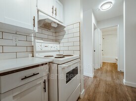 10045-10083 83 Ave NW in Edmonton, AB - Building Photo