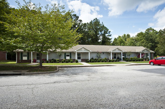 Glencoe Trace Apartments in Griffin, GA - Building Photo - Building Photo