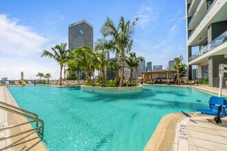 159 NE 6th St in Miami, FL - Building Photo - Building Photo