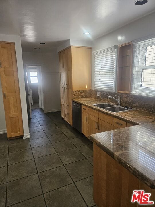 122 N Detroit St in Los Angeles, CA - Building Photo - Building Photo