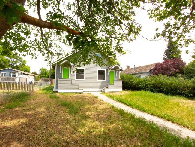 202-204 S Anderson St-Unit -204 in Ellensburg, WA - Building Photo - Building Photo