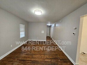 1528 SE Riverside Dr in Evansville, IN - Building Photo - Building Photo