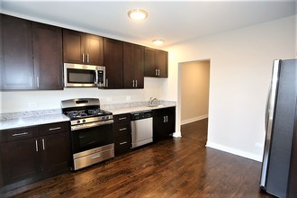 4445 N Rockwell St-Unit -4445 #1 in Chicago, IL - Building Photo - Building Photo