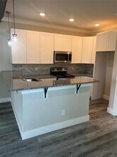 1703 Ash Crescent St in Fort Worth, TX - Building Photo - Building Photo