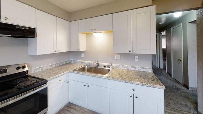 property at 335 Ruskin Dr