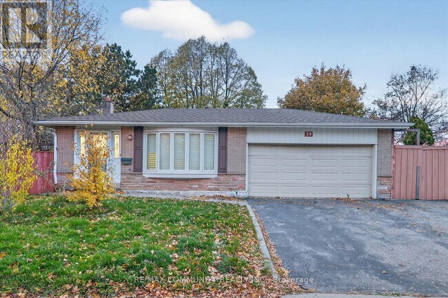 property at 14 Pineslope Crescent