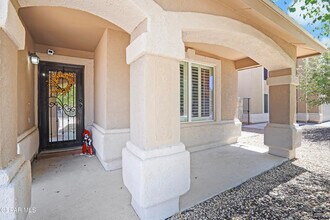 11004 Ray Mena Ln in El Paso, TX - Building Photo - Building Photo