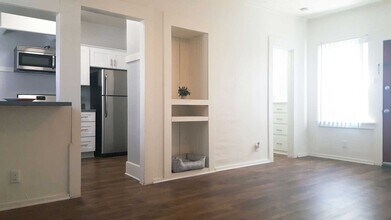 SeaGlass Apartments in Long Beach, CA - Building Photo - Building Photo