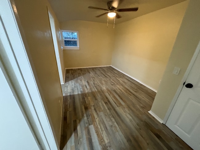 property at 1129 E 103rd St