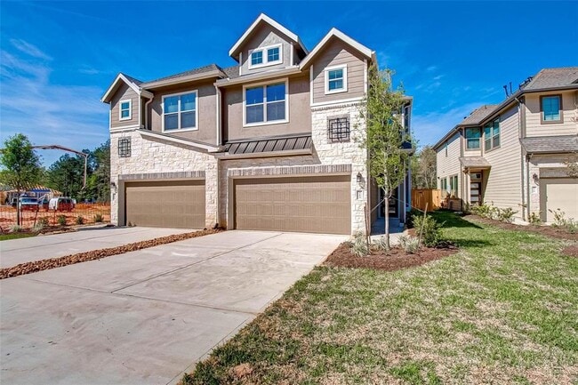 property at 315 N Spotted Fern Dr