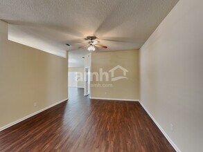 12333 Anarania Dr in Jacksonville, FL - Foto de edificio - Building Photo