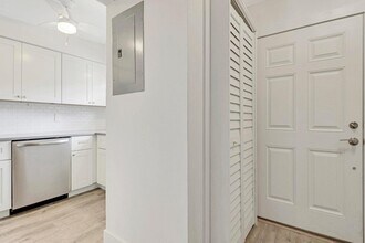 415 N Cypress Dr in Jupiter, FL - Building Photo - Building Photo