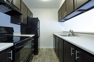 Constellation in Renton, WA - Building Photo