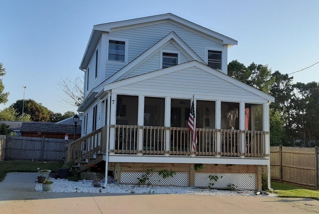 7 Tecumseh Ave in Marshfield, MA - Building Photo