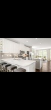 458 W Tremont Ave in Charlotte, NC - Building Photo - Building Photo