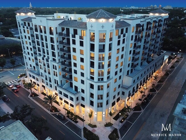 301 Altara Ave, Unit 635 in Coral Gables, FL - Building Photo - Building Photo