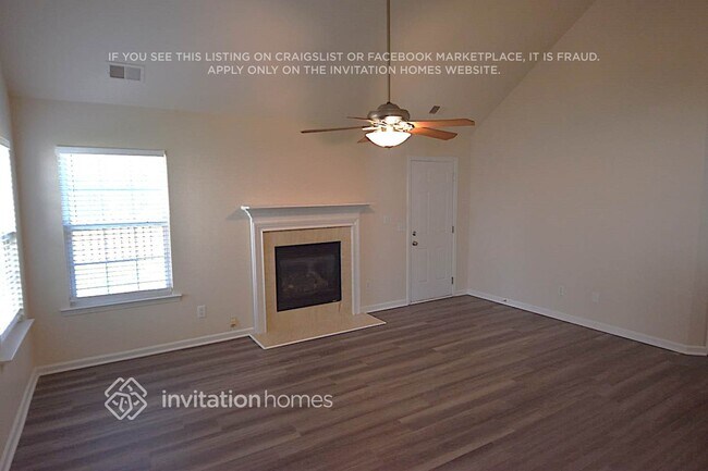 8806 Laurel Run Dr in Charlotte, NC - Building Photo - Building Photo