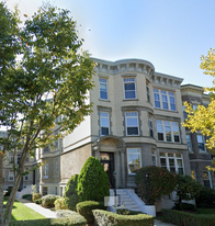 1677 Beacon St, Unit 2 in Brookline, MA - Building Photo