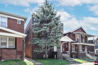 3676 Montana St-Unit -2F in St. Louis, MO - Foto de edificio - Building Photo