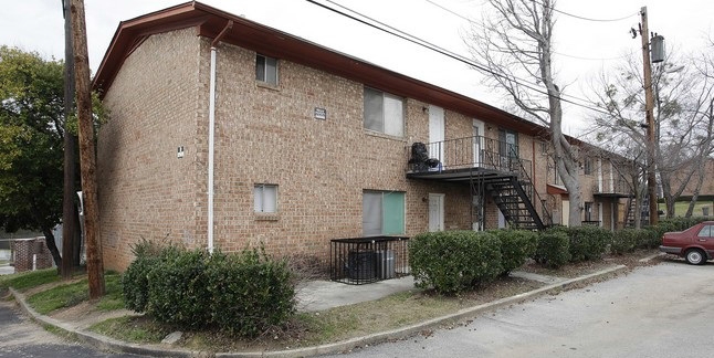 2612 Steele Ave SW in Atlanta, GA - Building Photo