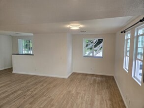 1772 W 22nd St in Los Angeles, CA - Building Photo - Building Photo