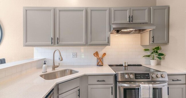 Knowlton Apartment Homes