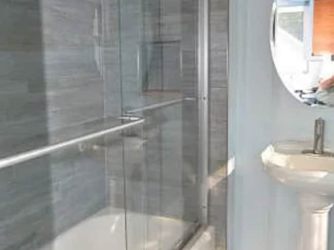 445 Ryeside Ave, Unit 2nd floor