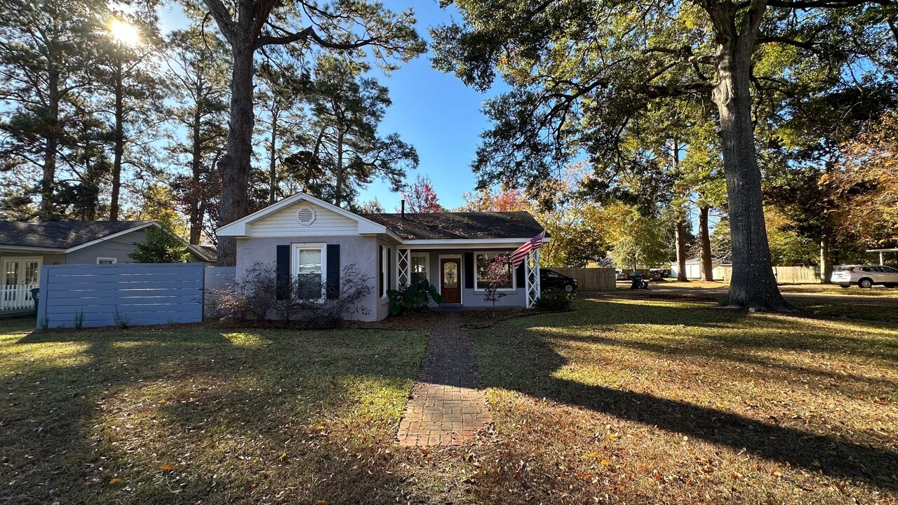 509 Foster St in Monroe, LA - Building Photo