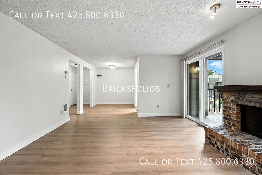 820 Cady Rd-Unit -206-A in Everett, WA - Foto de edificio