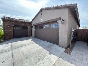 12391 W Via Caballo Blanco in Peoria, AZ - Building Photo - Building Photo