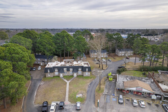 Sunnybrook Apartments in Chesapeake, VA - Building Photo - Building Photo