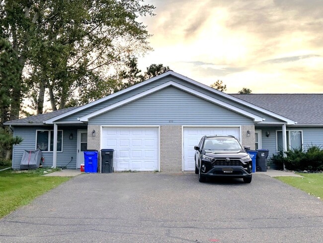 property at 855 Highview Dr