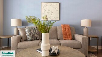 2445 Estrella Pkwy in Goodyear, AZ - Building Photo