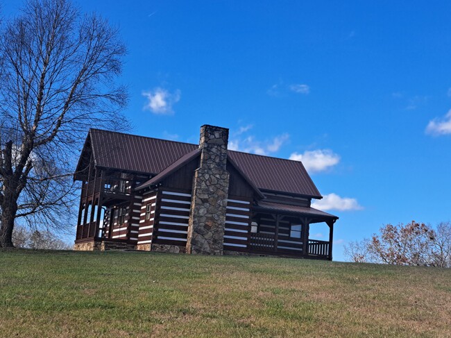 2947 Sims Rd in Kodak, TN - Building Photo - Building Photo